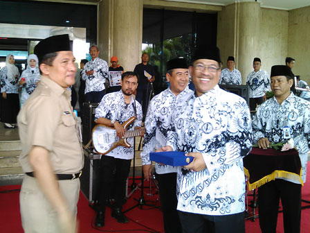 Pencarian PGRI Jember - Persatuan Guru Republik Indonesia Cabang Kabupaten Jember